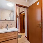 Edi 1 Apartamento *