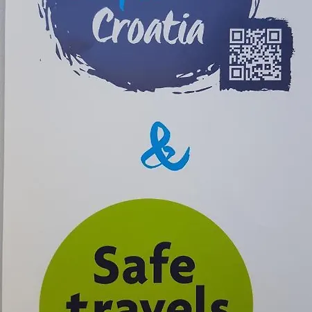 Edi 1 Apartamento Pula